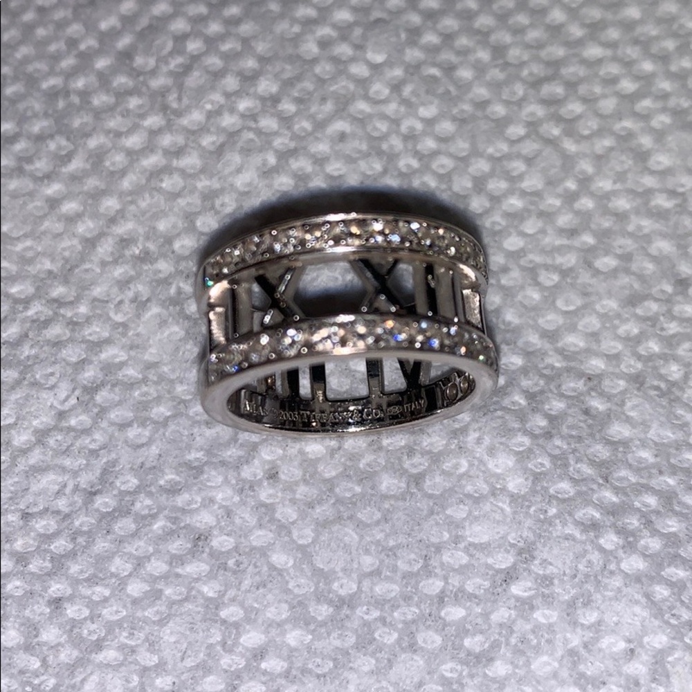 Tiffany & co  18k white gold ring 5.5 - Picture 3 of 8